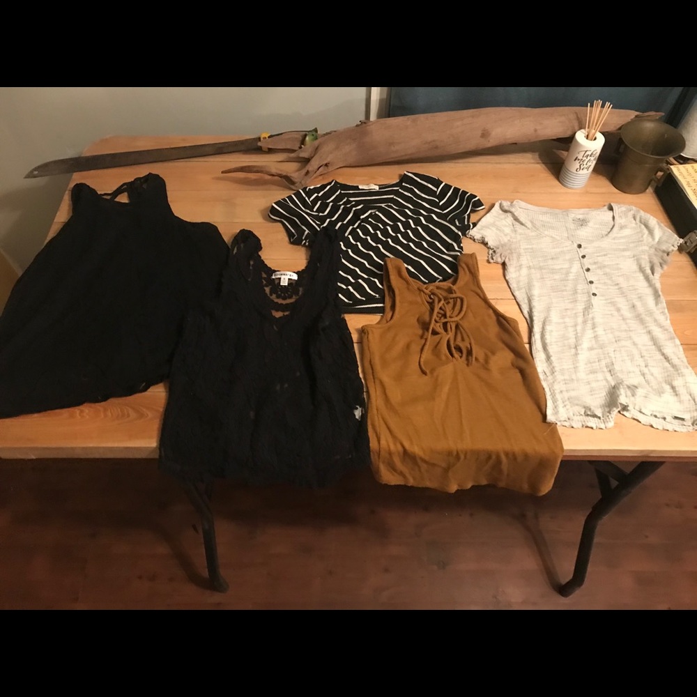 Bundle of 8 used shirts